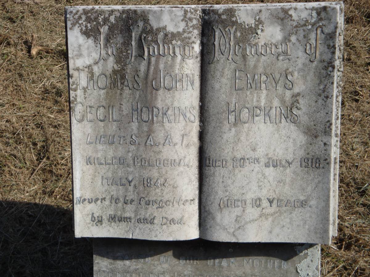HOPKINS Thomas John Cecil -1944 :: HOPKINS Emrys -1918 :: HOPKINS Thomas -1957 &amp; Gertrude Josephine -1953