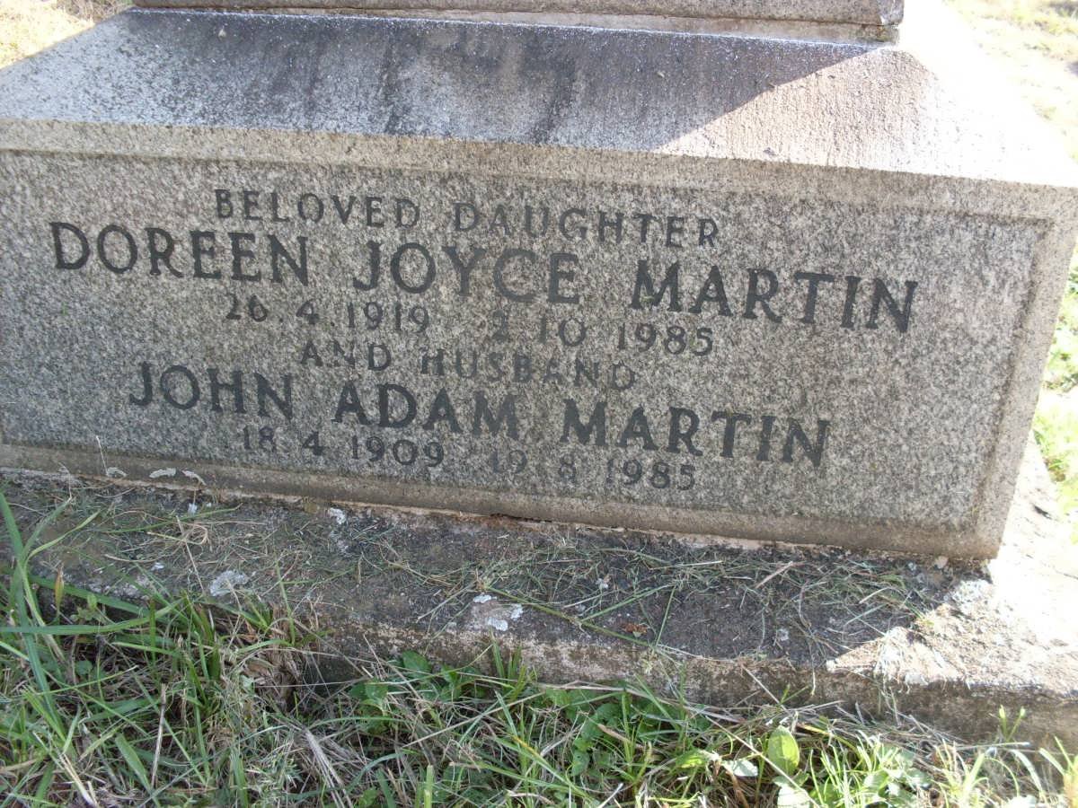 MARTIN John Adam 1909-1985 &amp; Doreen Joyce 1919-1985 