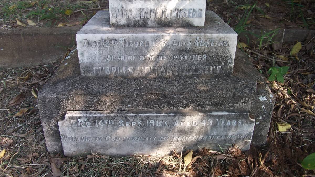 TOWNSEND John Reginald 1889-1954 :: TOWNSEND Joan Emma 1919-1970 :: TOWNSEND John Eric 1921-1922