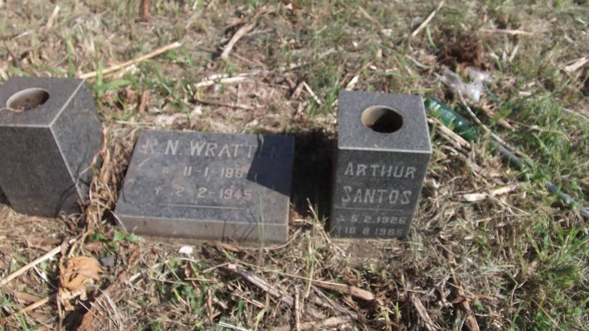 WRATTEN R.N. 1885-1945 :: SANTOS Arthur 1926-1985