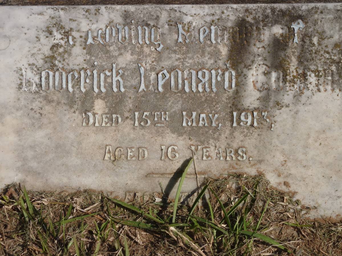 ? G? Roderick Leonard -1913