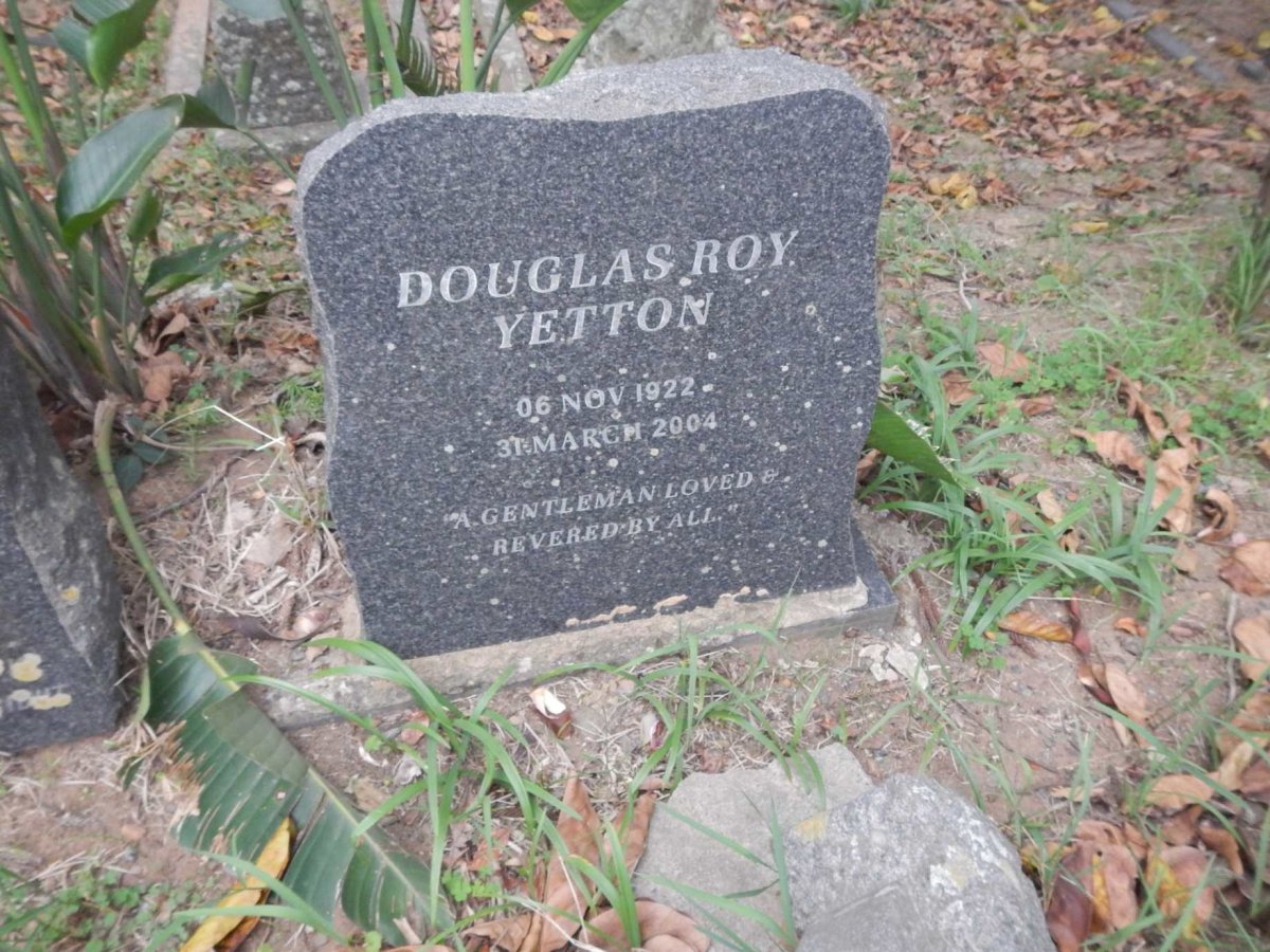 YETTON Douglas Roy 1922-2004