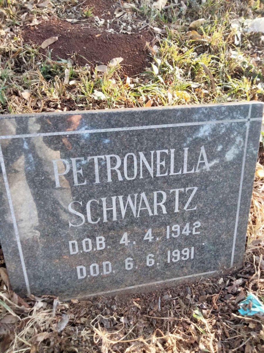 SCHWARTZ Petronella 1942-1991