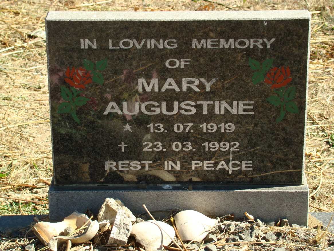 AUGUSTINE Mary 1919-1992