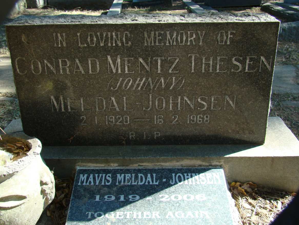 JOHNSEN Conrad Mentz Thesen, Meldal 1920-1968 &amp; Mavis 1919-2006