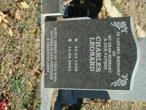 LEONARD Charles 1930-2003