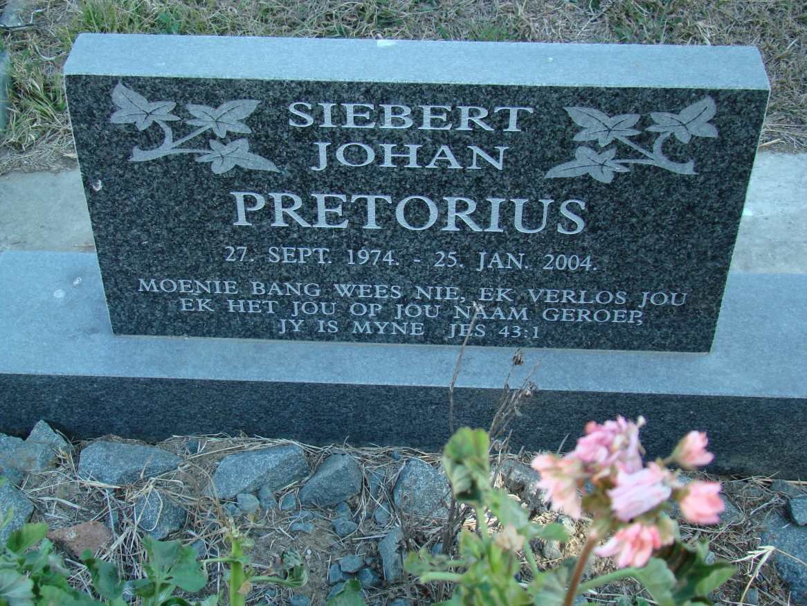 PRETORIUS Siebert Johan 1974-2004