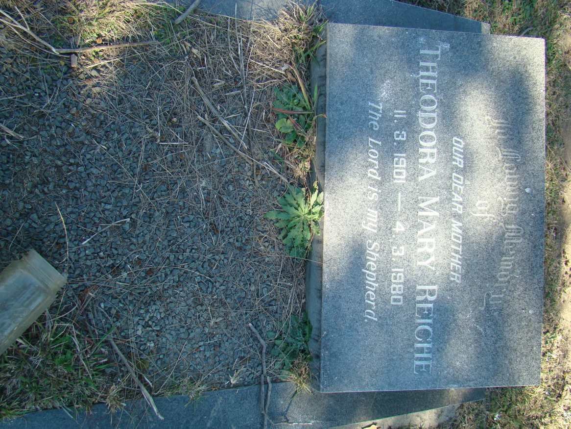 REICHE Theodora Mary 1901-1980