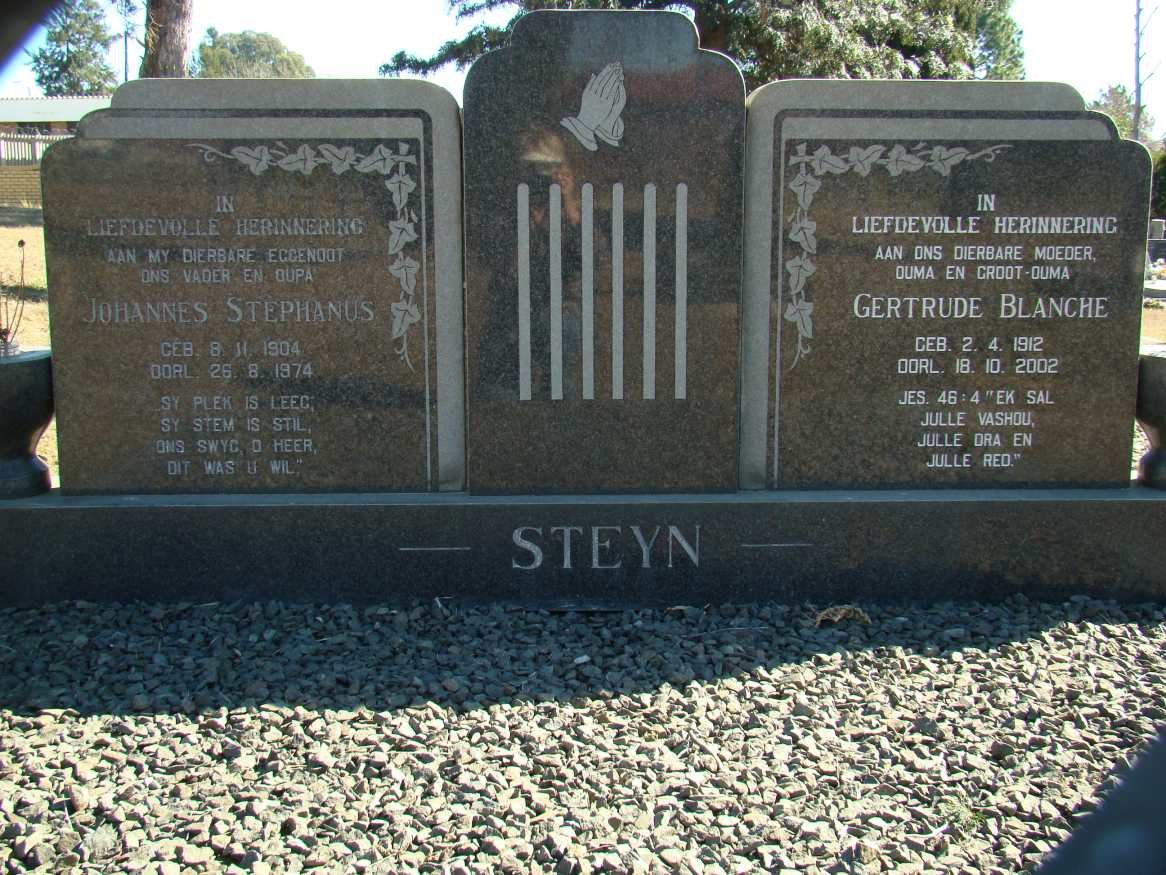 STEYN Johannes Stephanus 1904-1974 &amp; Gertrude Blanche 1912-2002