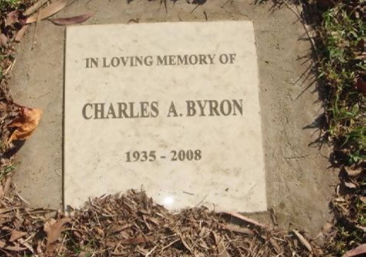 BYRON Charles 1935-2008