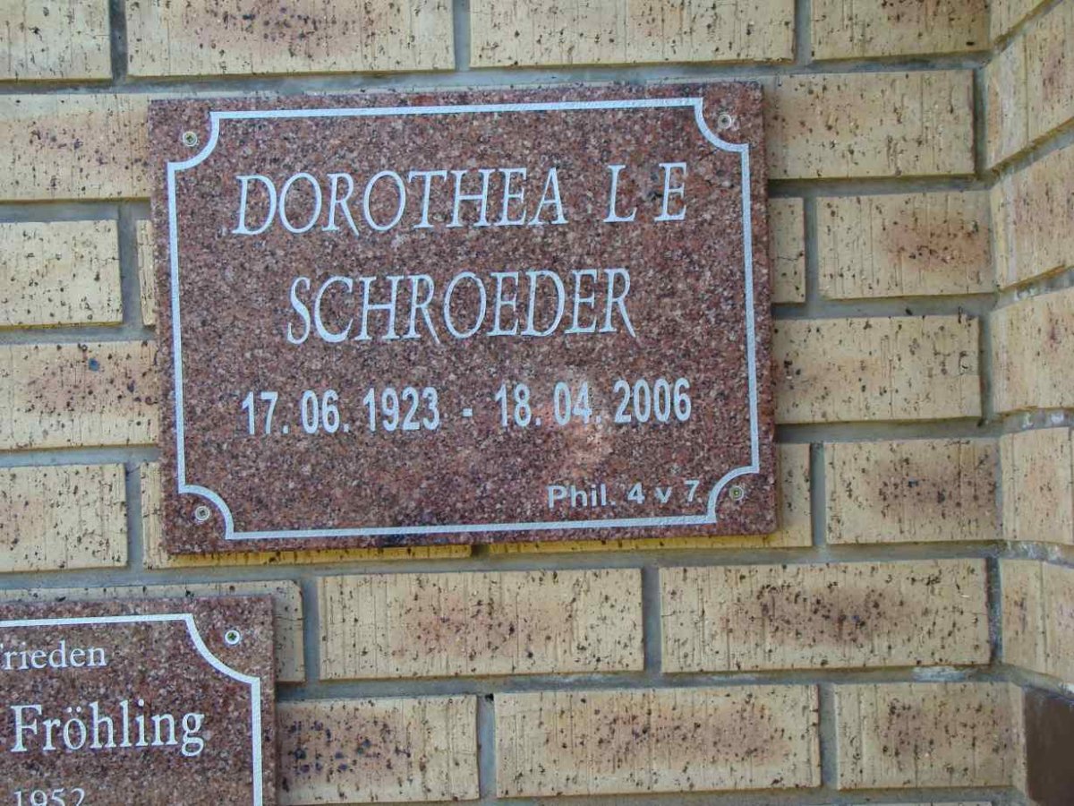 SCHROEDER Dorothea L.E. 1923-2006