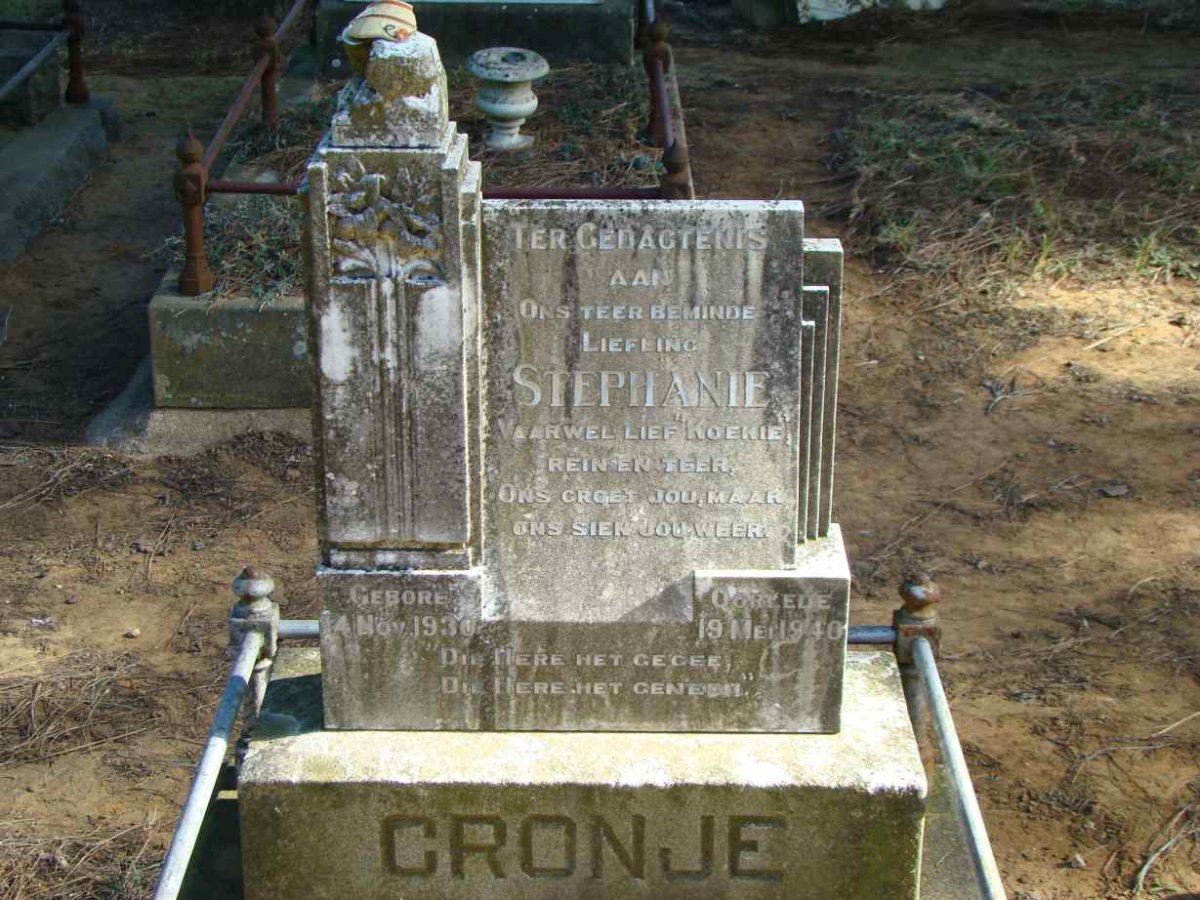 CRONJE Stephanie 1930-1940
