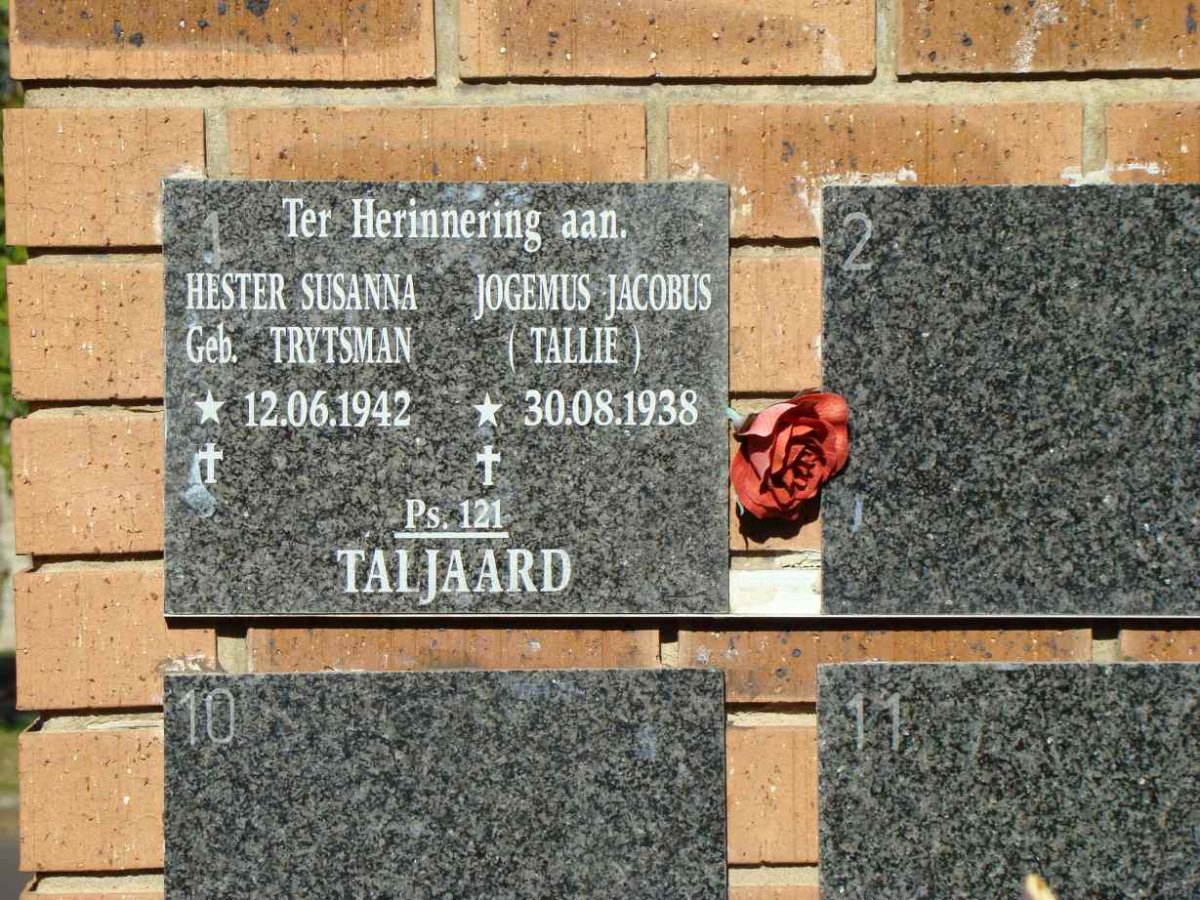 TALJAARD Jogemus Jacobus 1938- &amp; Hester Susanna TRYTSMAN 1942-