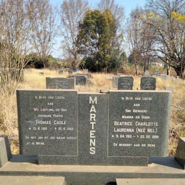 MARTENS Thomas Cadle 1916-1969 & Beatrice Charlotte Laurenna NEL 1915-1998