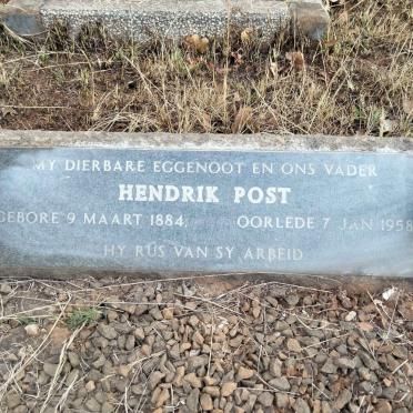 POST Hendrik 1884-1958 & Susanna J.H. LABUSCHAGNE 1895-1971 _3