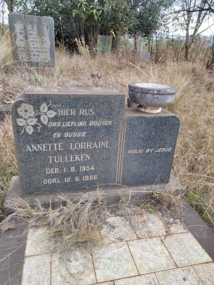 TULLEKEN Annette Loraine 1954-1956