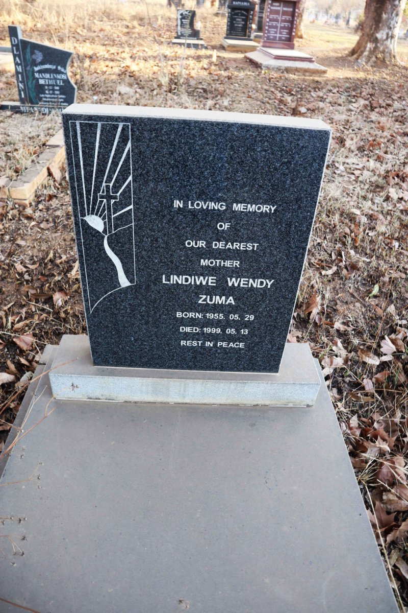 ZUMA Lindiwe Wendy 1955-1999