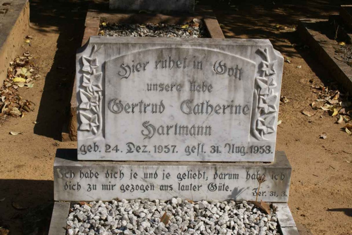HARLMANN Gertrud Catherine 1957-1958