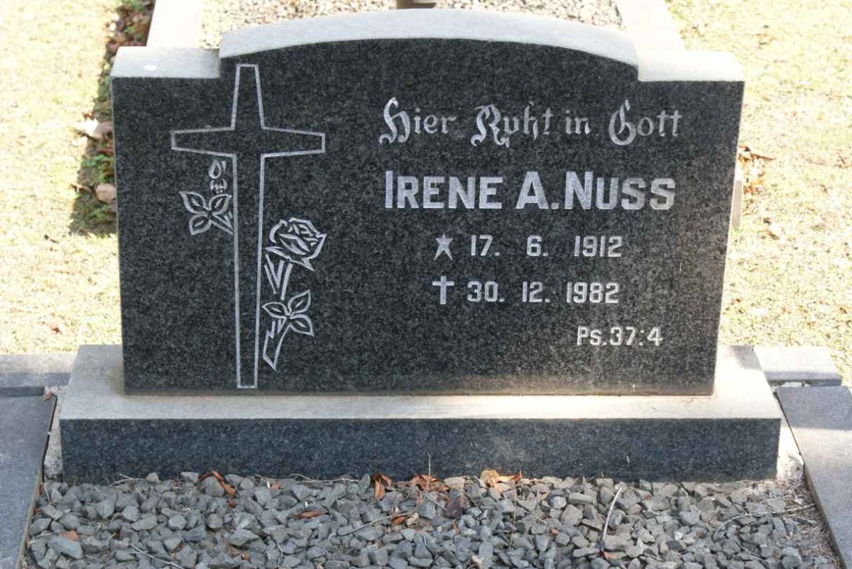 NUSS Irene A. 1912-1982