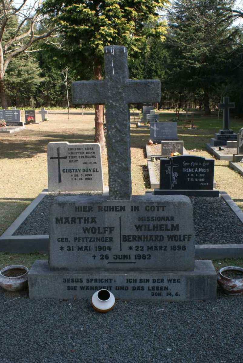 WOLFF Wilhelm Bernhard 1898-1982 &amp; Martha PFITZINGER 1904-1982