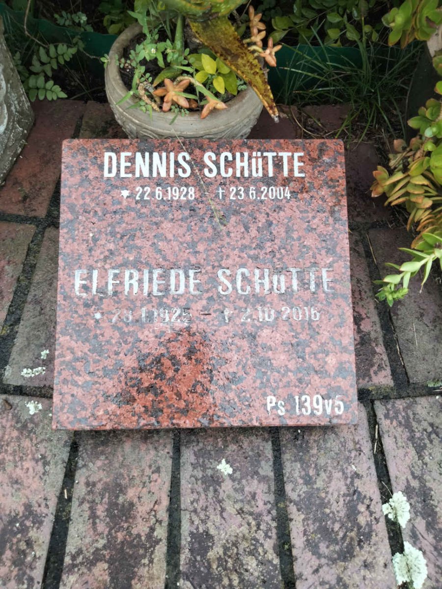 SCHUTTE Dennis 1928-2004 &amp; Elfriede 1925-2016