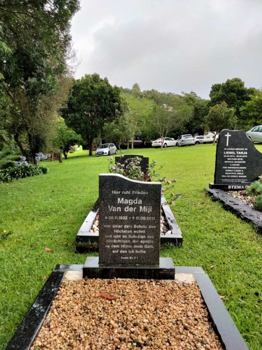 MIJL Magda, van der 1922-2011