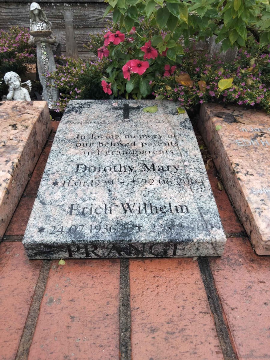 PRANGE Erich Wilhelm 1936-2009 &amp; Dorothy Mary 1939-2004