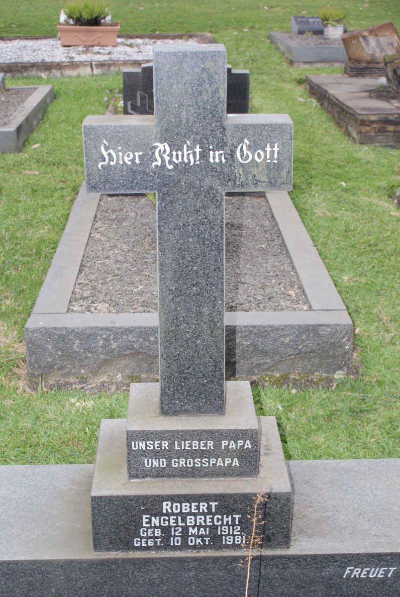ENGELBRECHT Robert 1912-1981