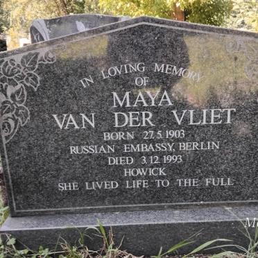 VLIET Maya, van der 1903-1993