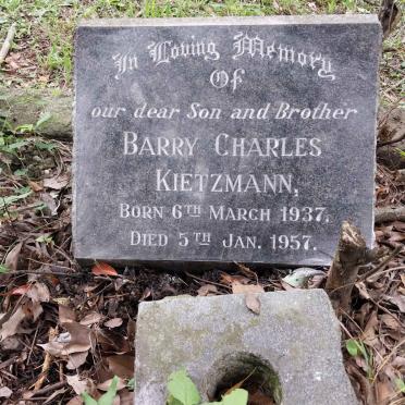 KIETZMANN Barry Charles 1937-1957