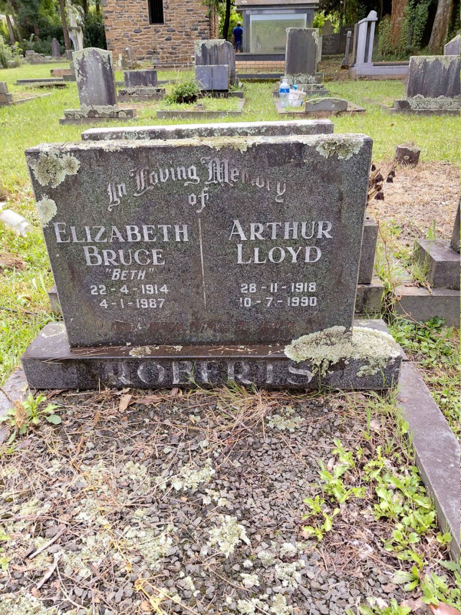 ROBERTS Arthur Lloyd 1918-1990 & Elizabeth Bruce 1914-1987