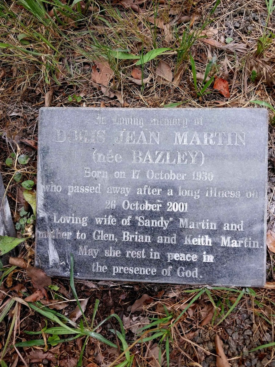 MARTIN Doris Jean nee BAZLEY 1930-2001