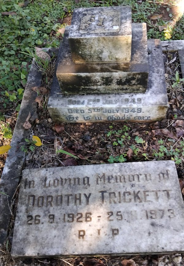 TRICKETT Dorothy 1926-1973 :: TRICKETT Peter Roy 1949-1949_1