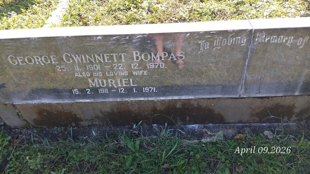 BOMPAS George Gwinnett 1901-1970 & Muriel 1911-1971