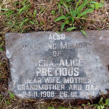 PRETIOUS Arnold Graham 1907-1972 & Vera Alice 1909-1993 :: HUMPHRIES Stella Helen 1931-1998_2