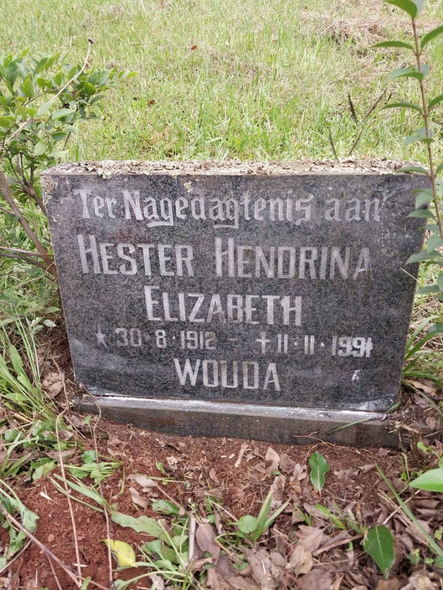 WOUDA Hester Hendrina Elizabeth 1912-1991