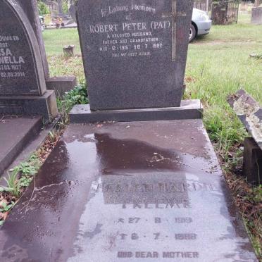 FREEME Robert Peter 1915-1982 & Helen Hardie 1919-1988_1