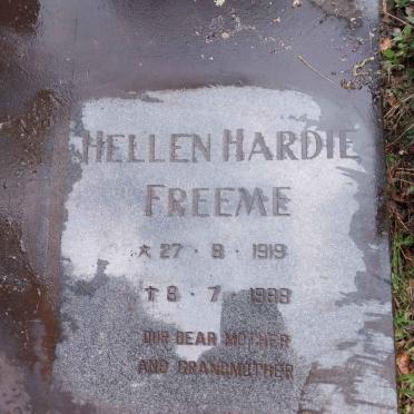 FREEME Robert Peter 1915-1982 & Helen Hardie 1919-1988_2