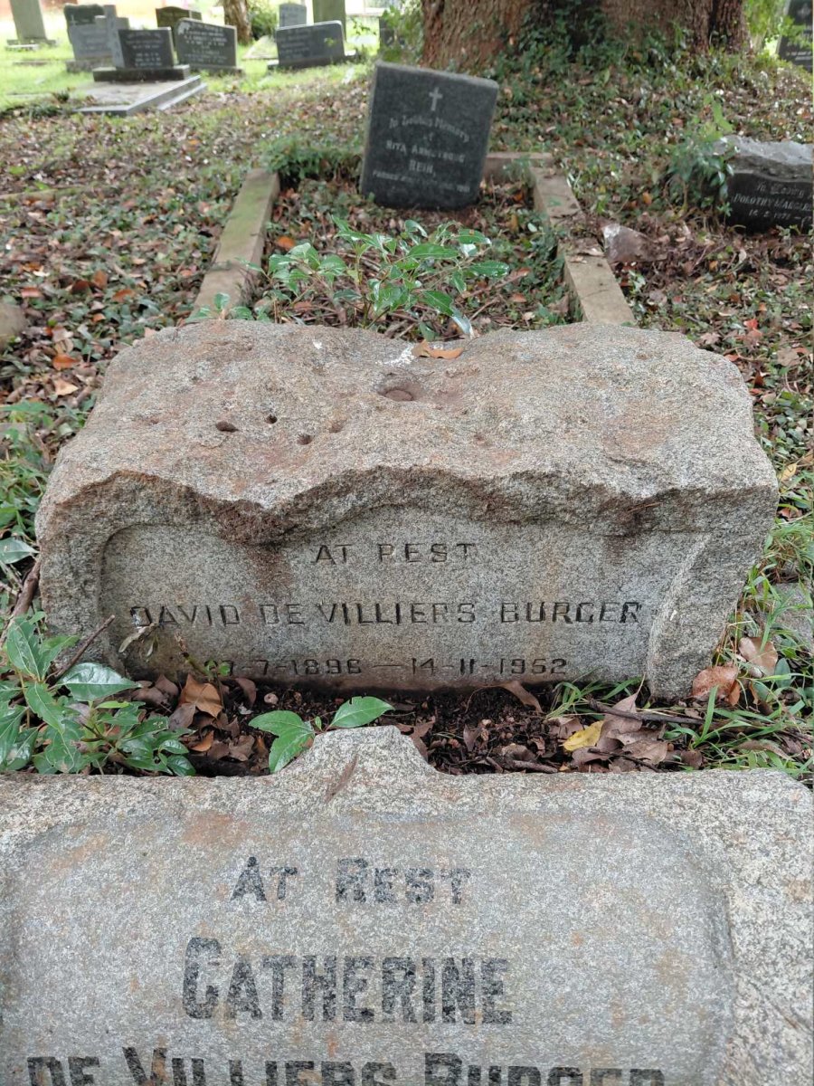 BURGER David De Villiers 1896-1952 & Catherine 1893-1979 :: BURGER Christopher George De Villiers 1935-2014 :: BYRNE Philippa Anne De Villiers nee BURGER 1963-2008_2