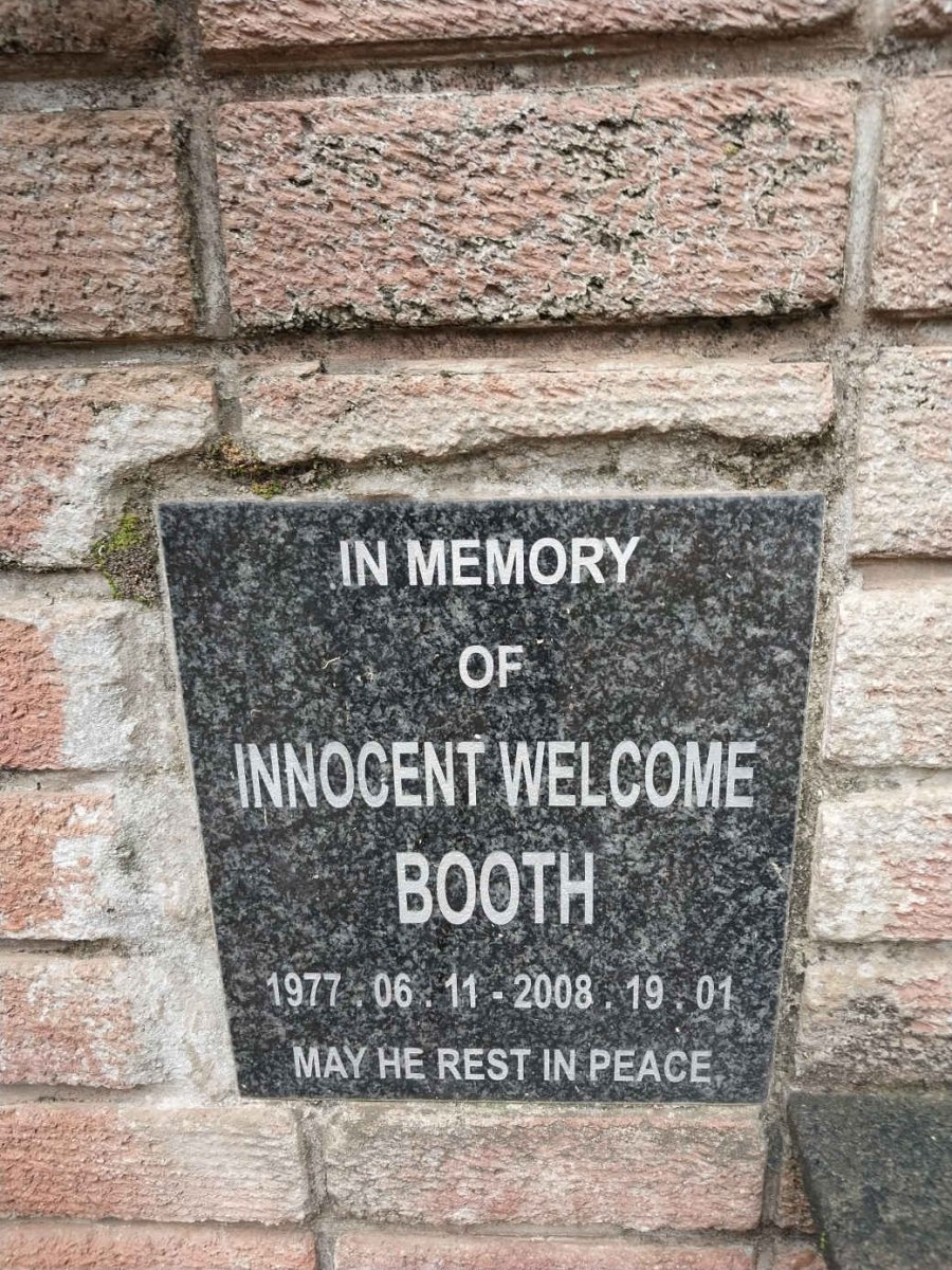 BOOTH Innocent Welcome 1977-2008