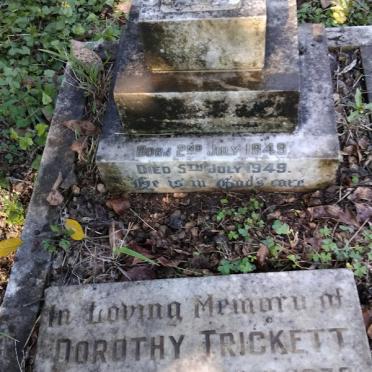 TRICKETT Dorothy 1926-1973 :: TRICKETT Peter Roy 1949-1949_1