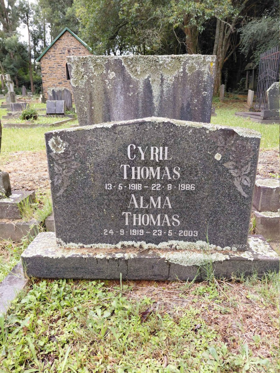 THOMAS Cyril 1918-1986 & Alma 1919-2003