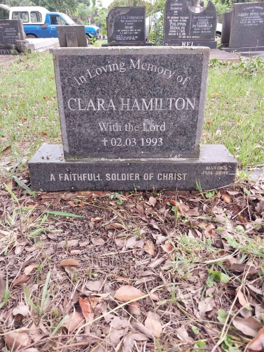 HAMILTON Clara -1993