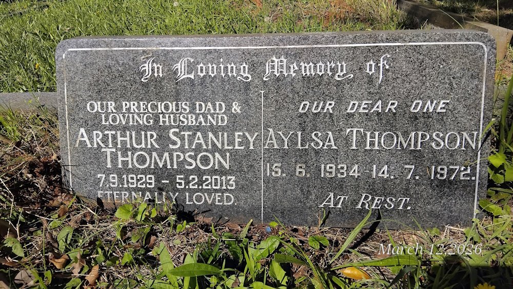 THOMPSON Arthur Stanley 1929-2013 & Aylsa 1934-1972