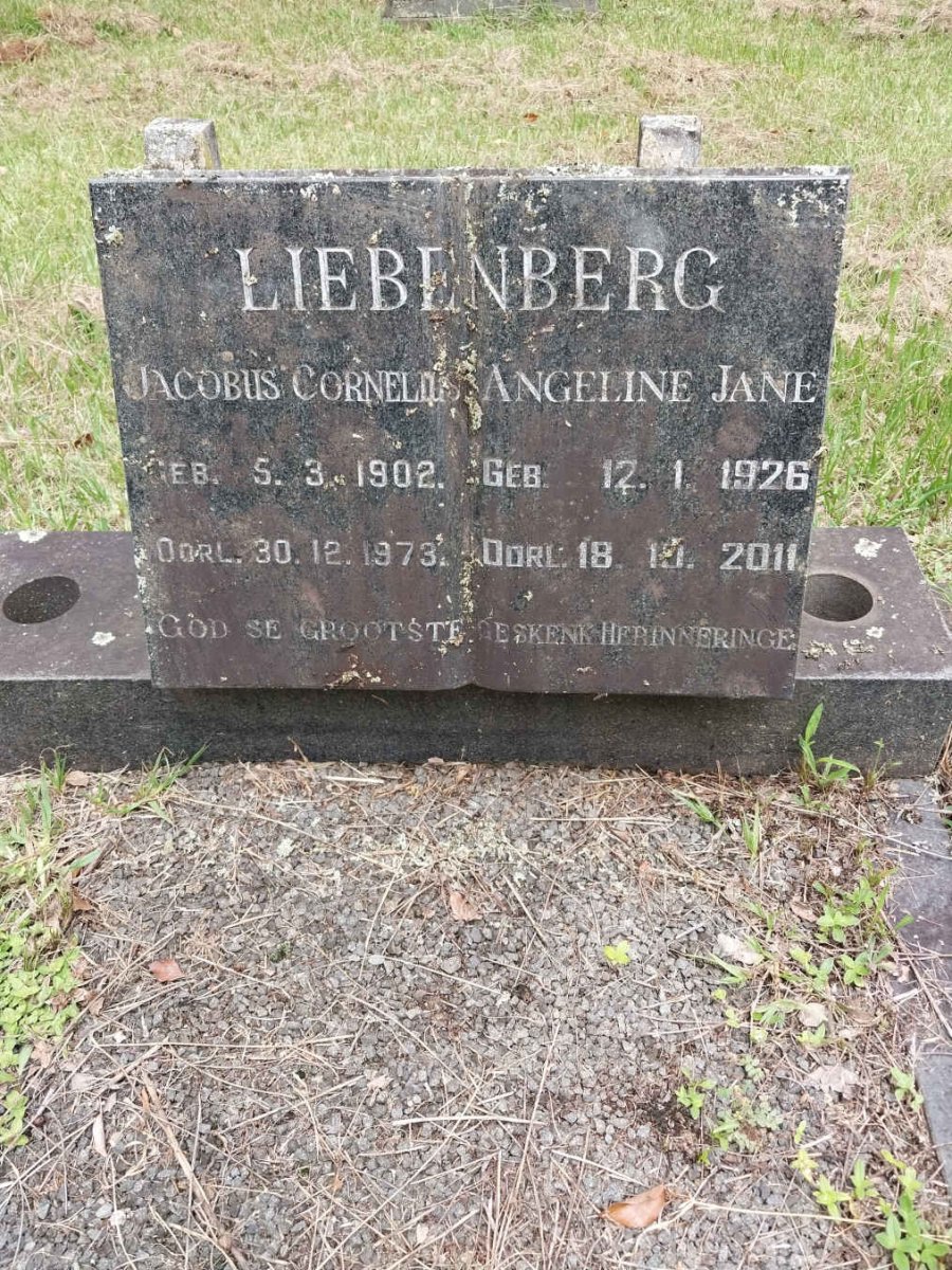 LIEBENBERG Jacobus Cornelius 1902-1973 & Angeline Jane 1926-2011