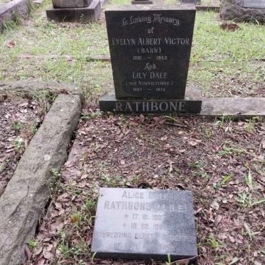 RATHBONE Evelyn Albert Victor 1881-1953 & Lily Dale VINNICOMBE 1887-1973  :: RATHBONE Alice Dale 1907-1996