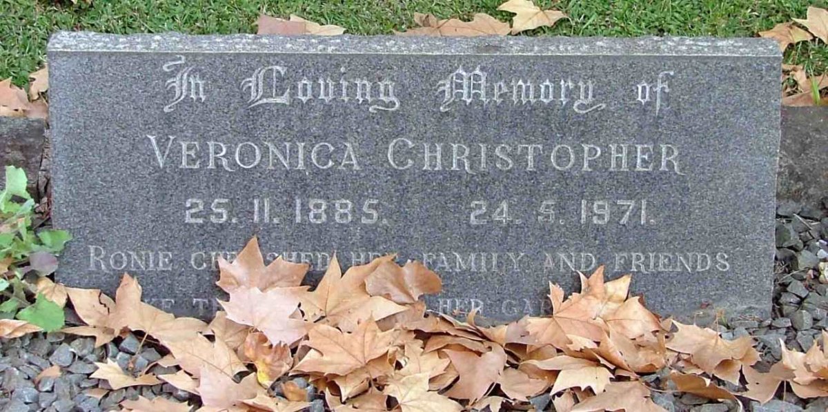 CHRISTOPHER Veronica  1885-1971