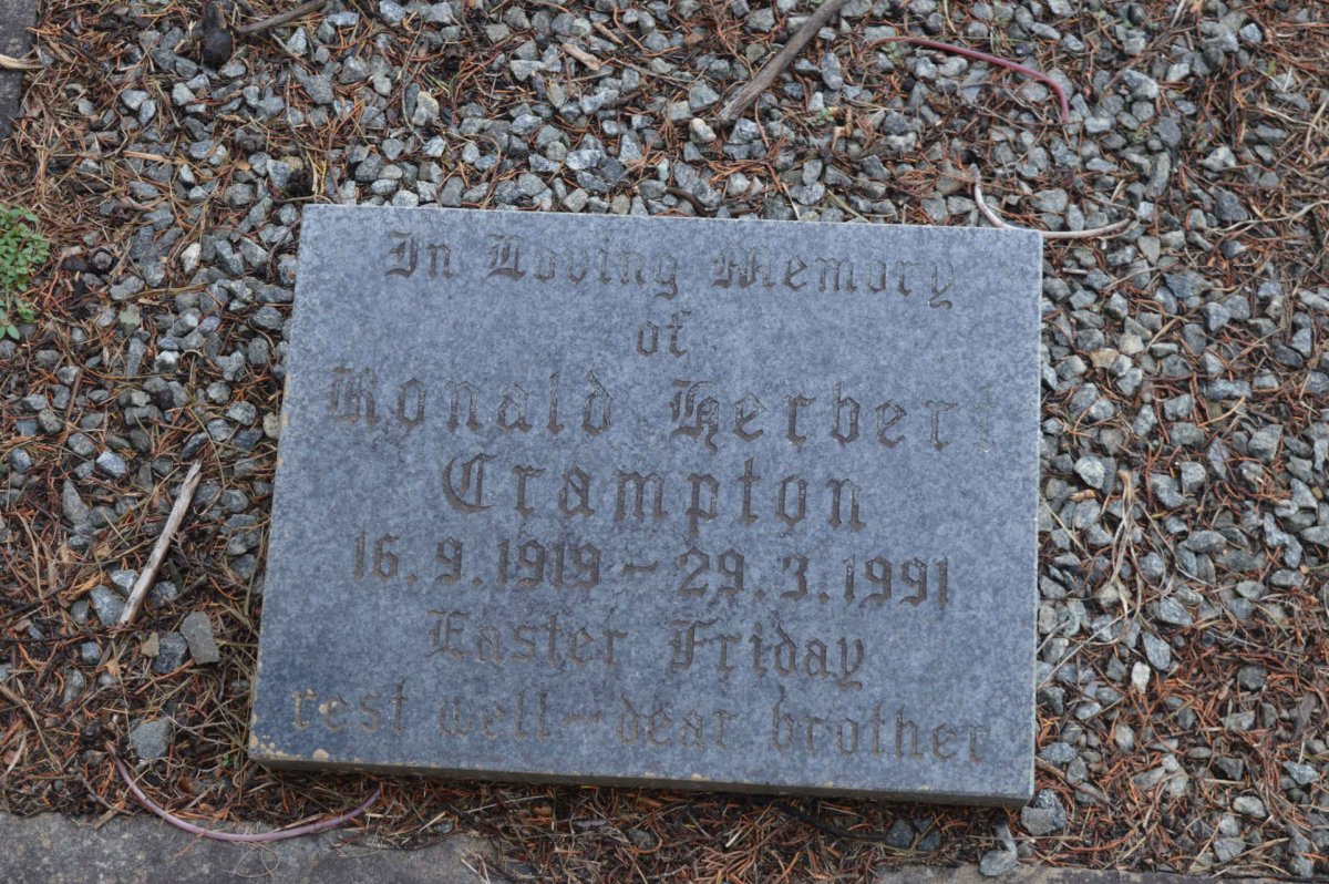 CRAMPTON Ronald Herbert 1919-1991