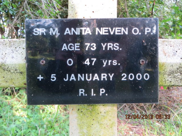 NEVEN Anita -2000