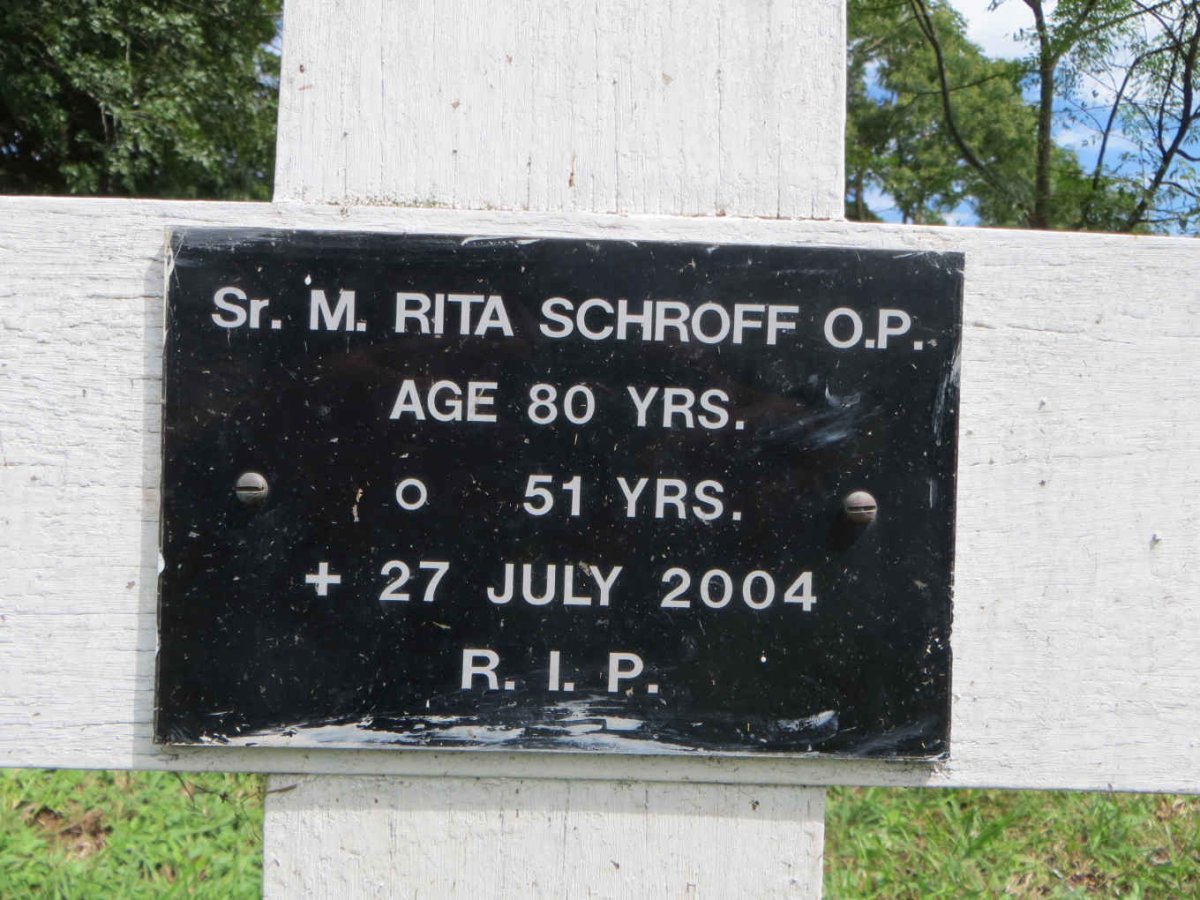 SCHROFF Rita -2004